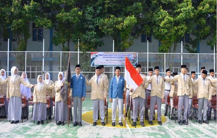 Tahapan Penting Mengeksplorasi Potensi dalam Regenerasi Kepemimpinan Santri